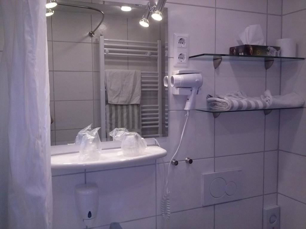 Hotel Garni Am Bowenberg Niederzissen Δωμάτιο φωτογραφία